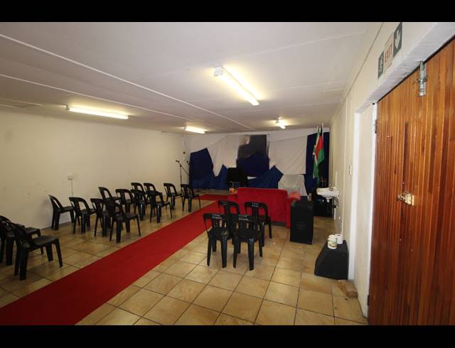 60M² RETAIL TO LET IN SALDANHA CENTRAL